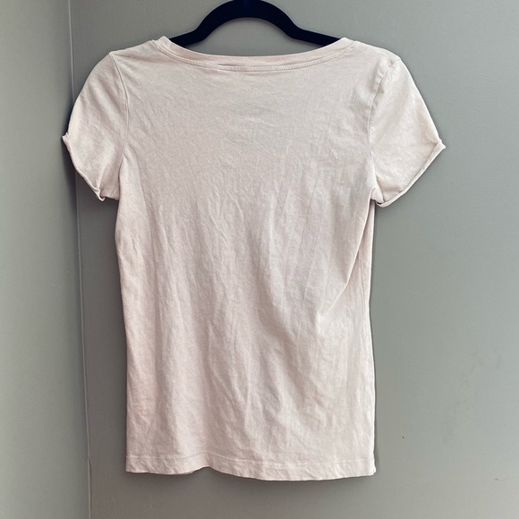 2 basic t-shirts - Picture 4 of 6